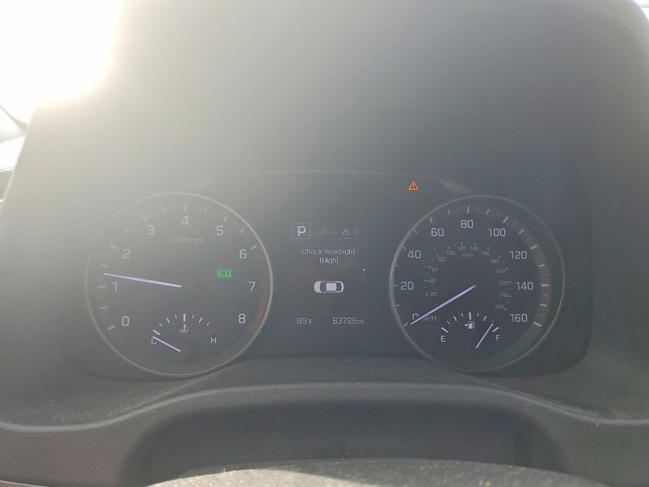 2018 HYUNDAI ELANTRA SEL photo 17