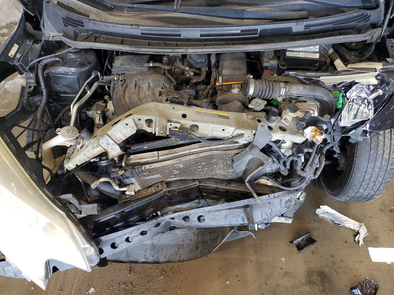 2014 NISSAN VERSA NOTE SV photo 31