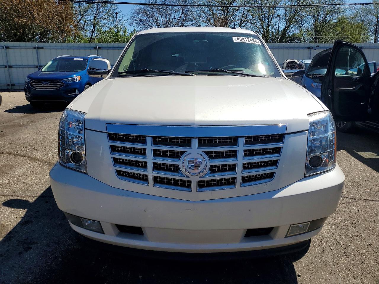 2010 CADILLAC ESCALADE PREMIUM photo 9