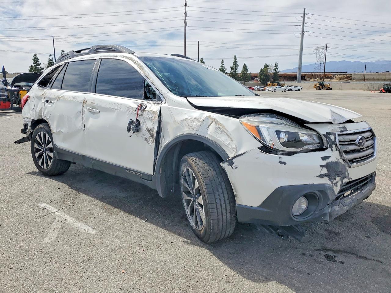 2015 SUBARU OUTBACK 2.5I LIMITED photo 4