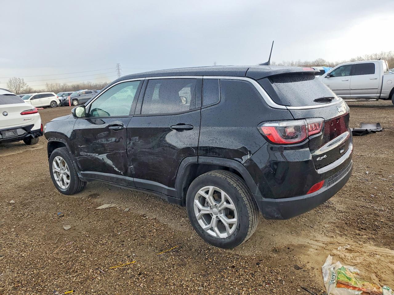 2024 JEEP COMPASS SPORT photo 3