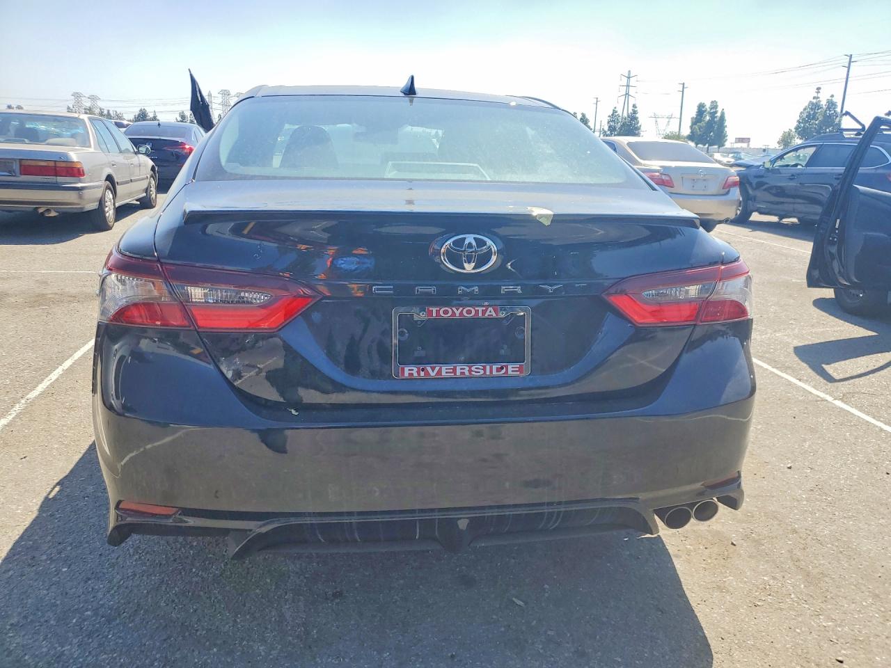 2024 TOYOTA CAMRY SE photo 16