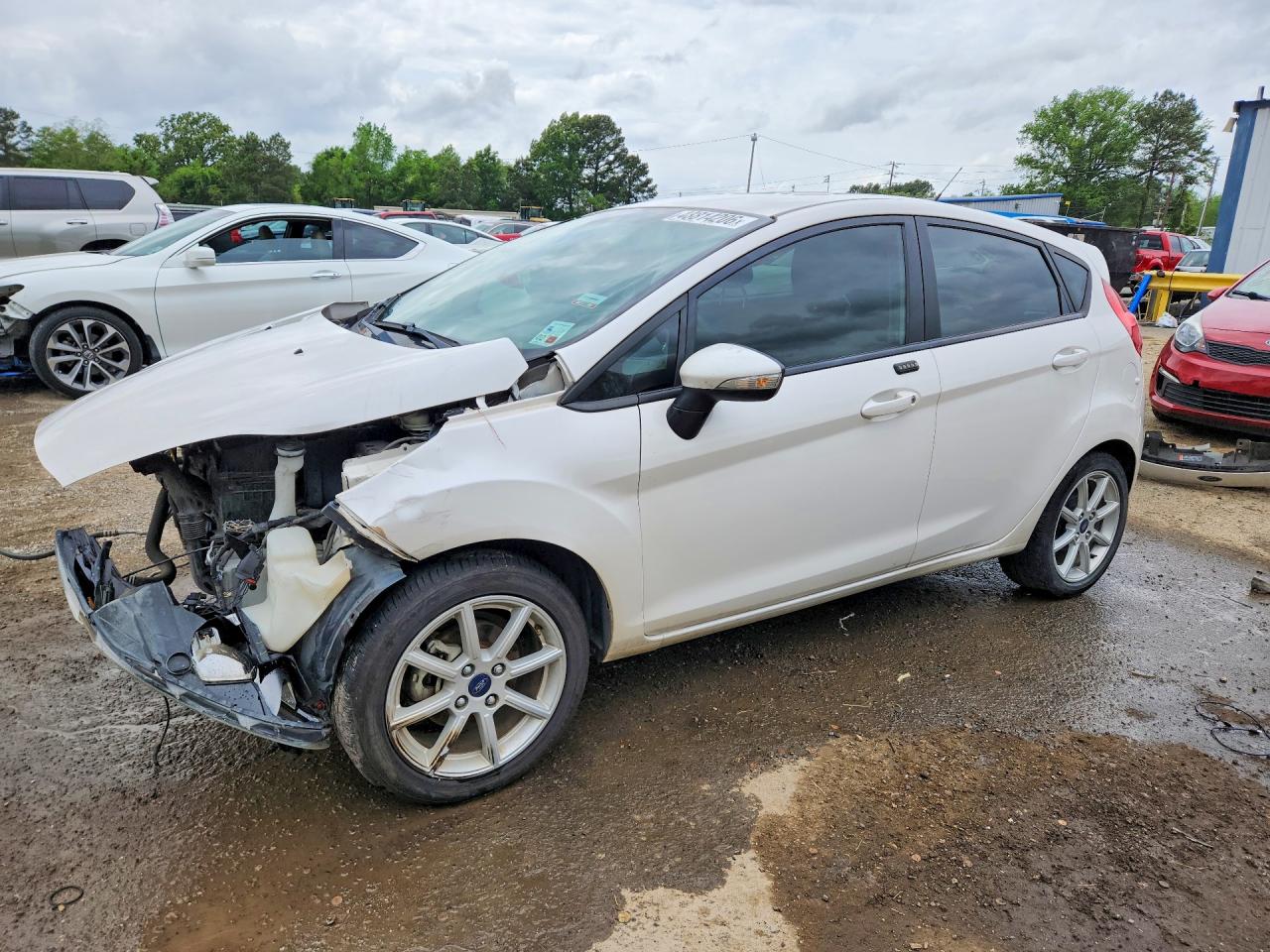 2016 FORD FIESTA