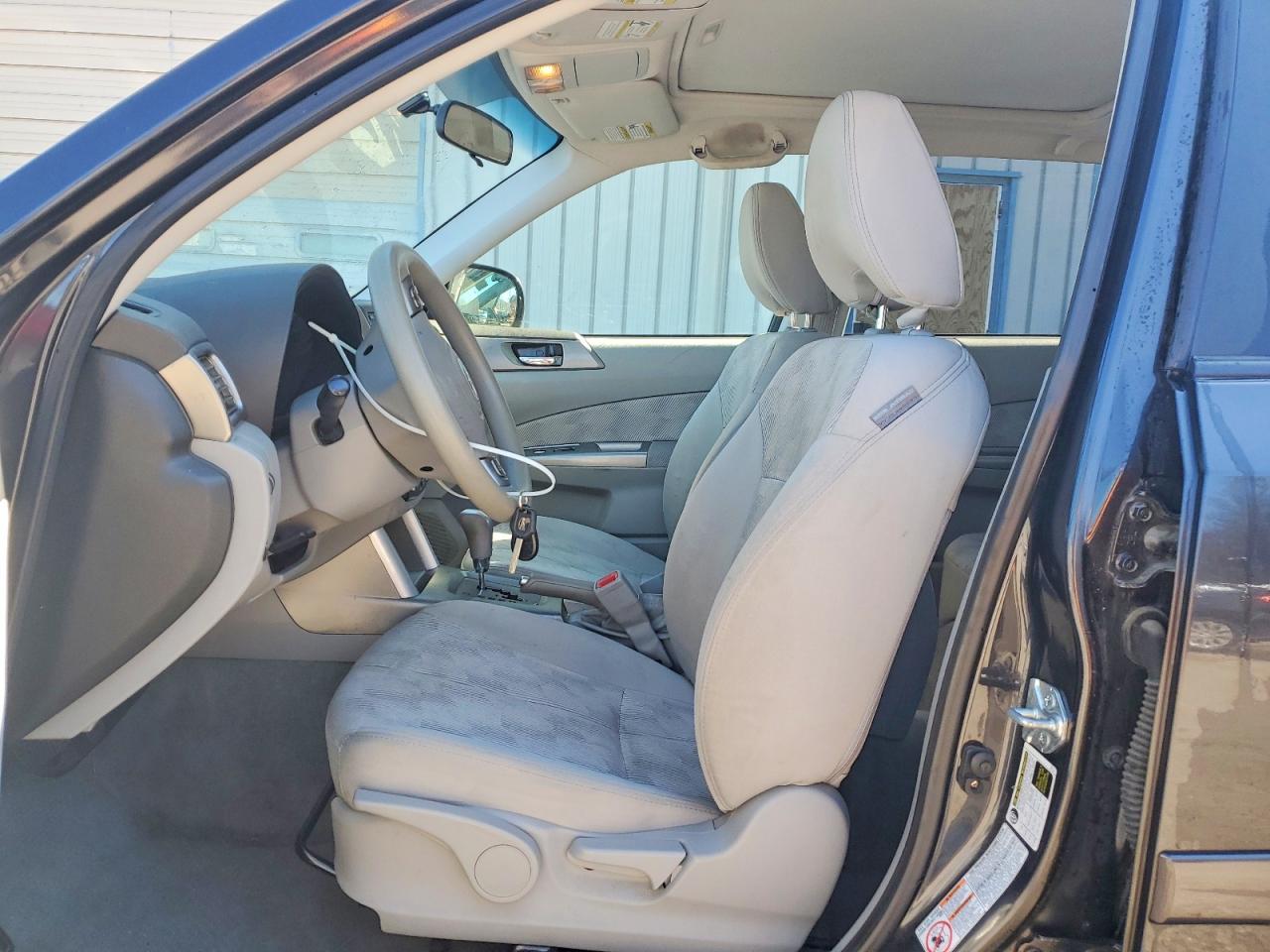 2009 SUBARU FORESTER 2.5X PREMIUM photo 13