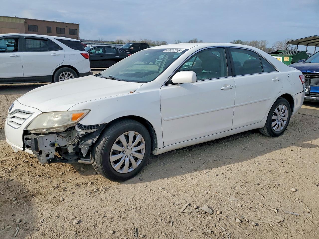 2011 TOYOTA CAMRY