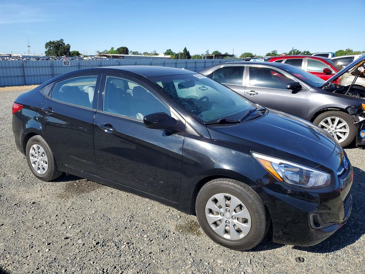 2017 HYUNDAI ACCENT SE photo 10