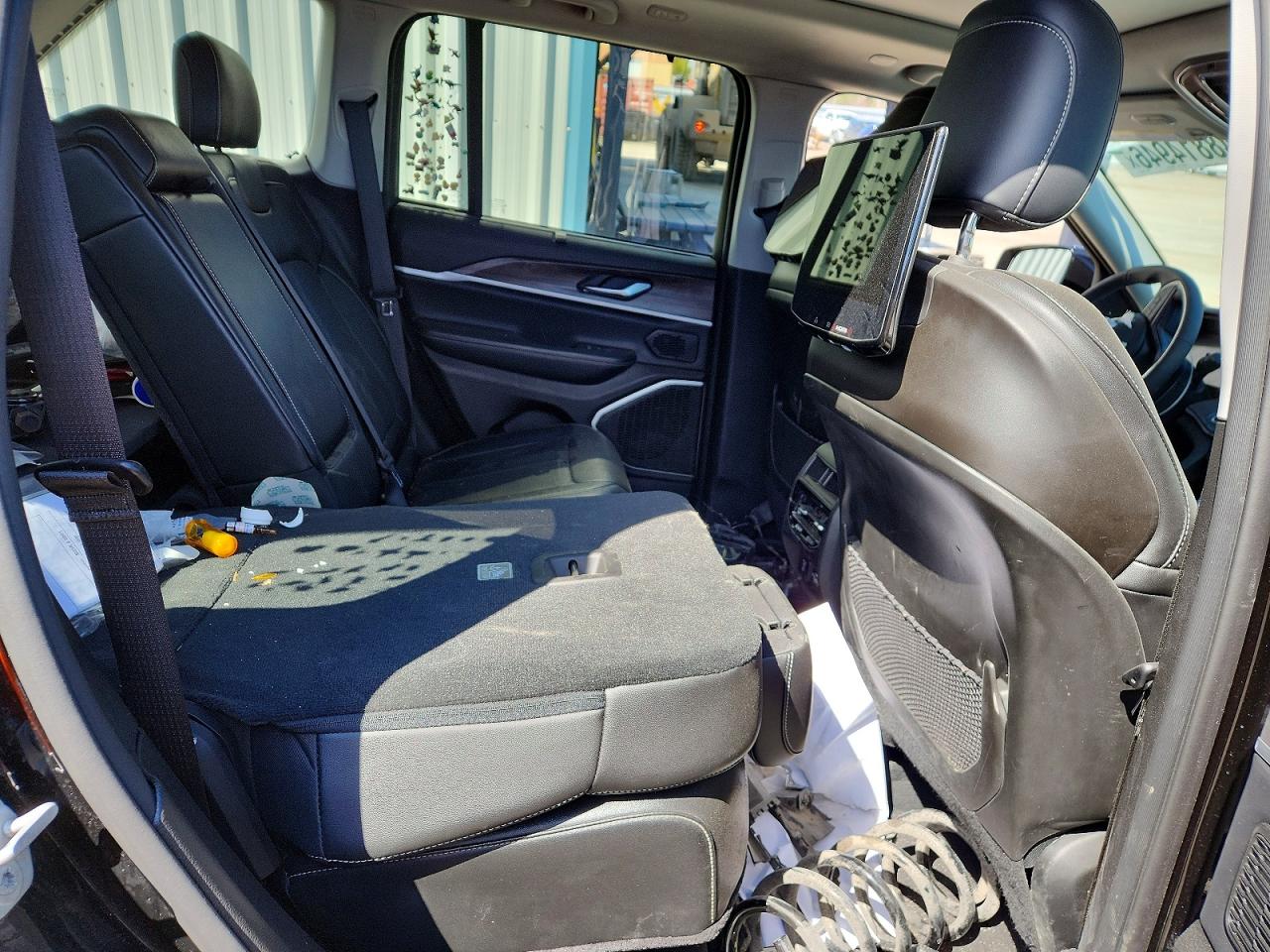 2022 JEEP GRAND CHEROKEE LIMITED 4XE photo 11