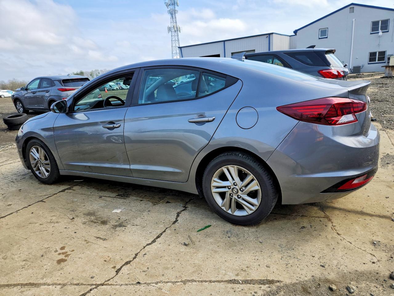2019 HYUNDAI ELANTRA VALUE EDITION photo 4