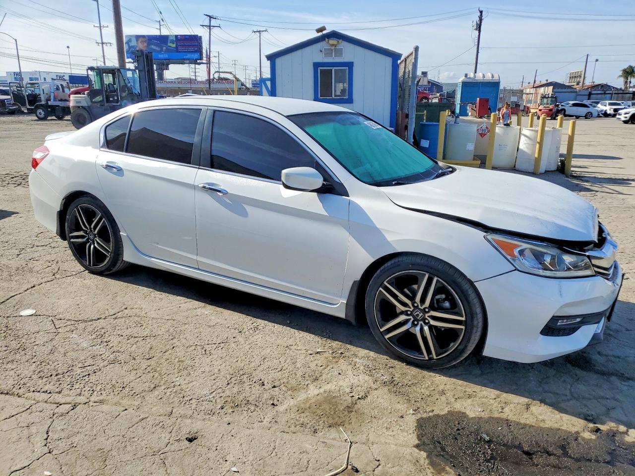 2017 HONDA ACCORD SPORT photo 7