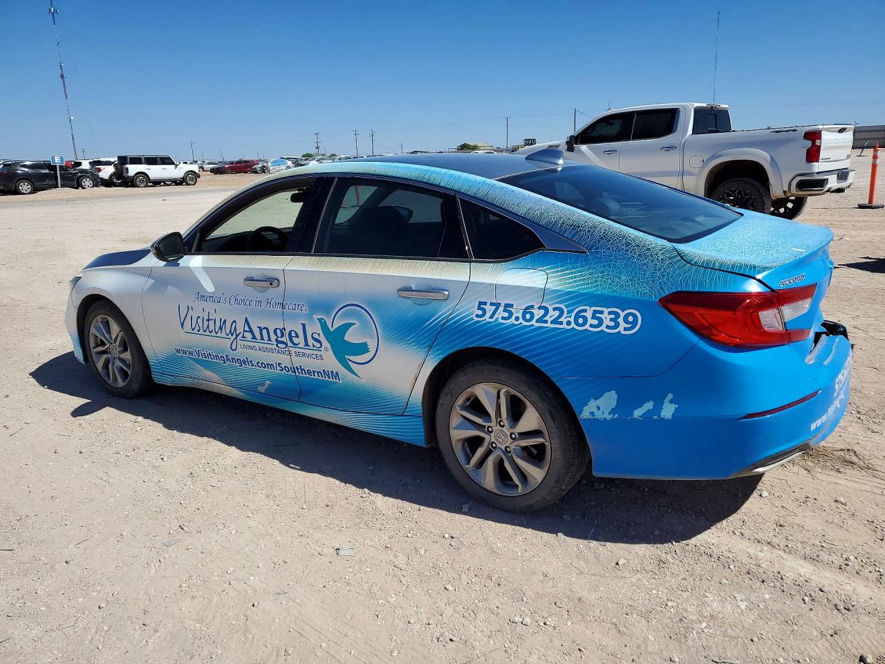 2018 HONDA ACCORD LX photo 4