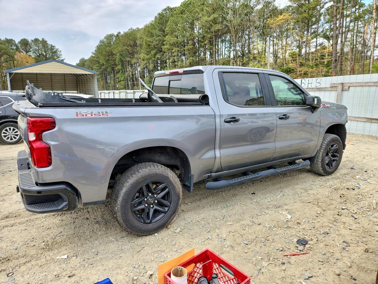 2021 CHEVROLET SILVERADO K1500 LT TRAIL BOSS photo 3