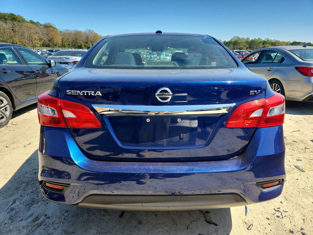 2019 NISSAN SENTRA SV photo 11