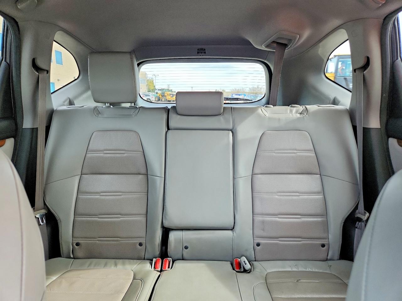 2017 HONDA CR-V EXL photo 28