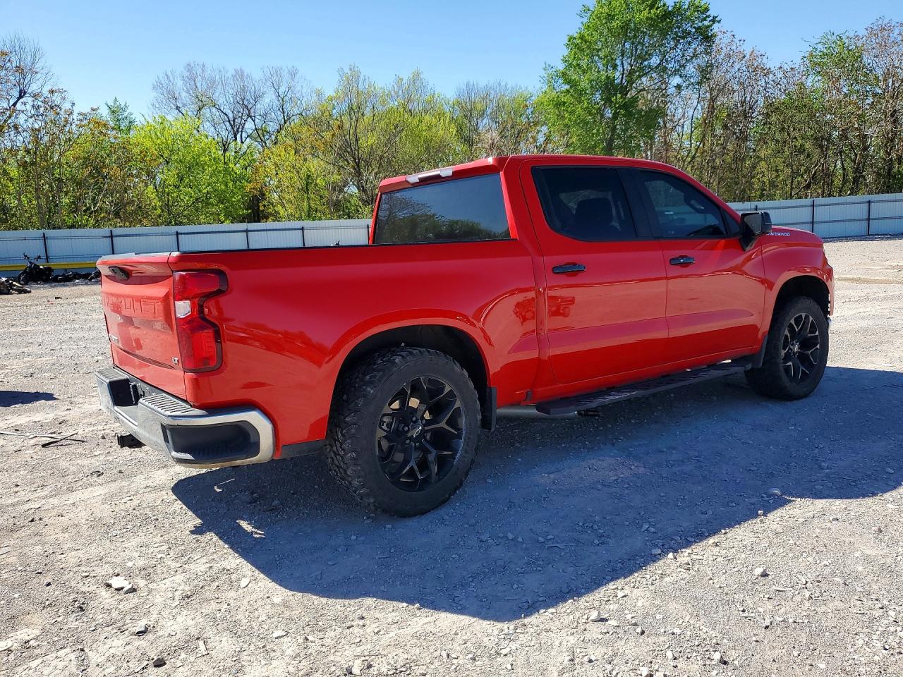 2021 CHEVROLET SILVERADO K1500 LT photo 5
