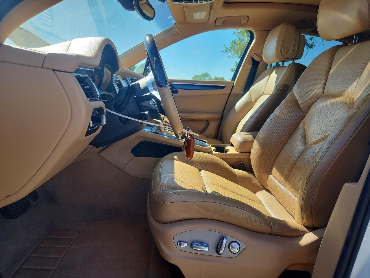 2016 PORSCHE MACAN S photo 7