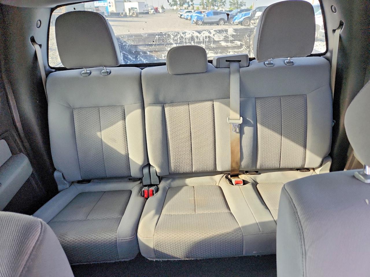2014 FORD F150 photo 28