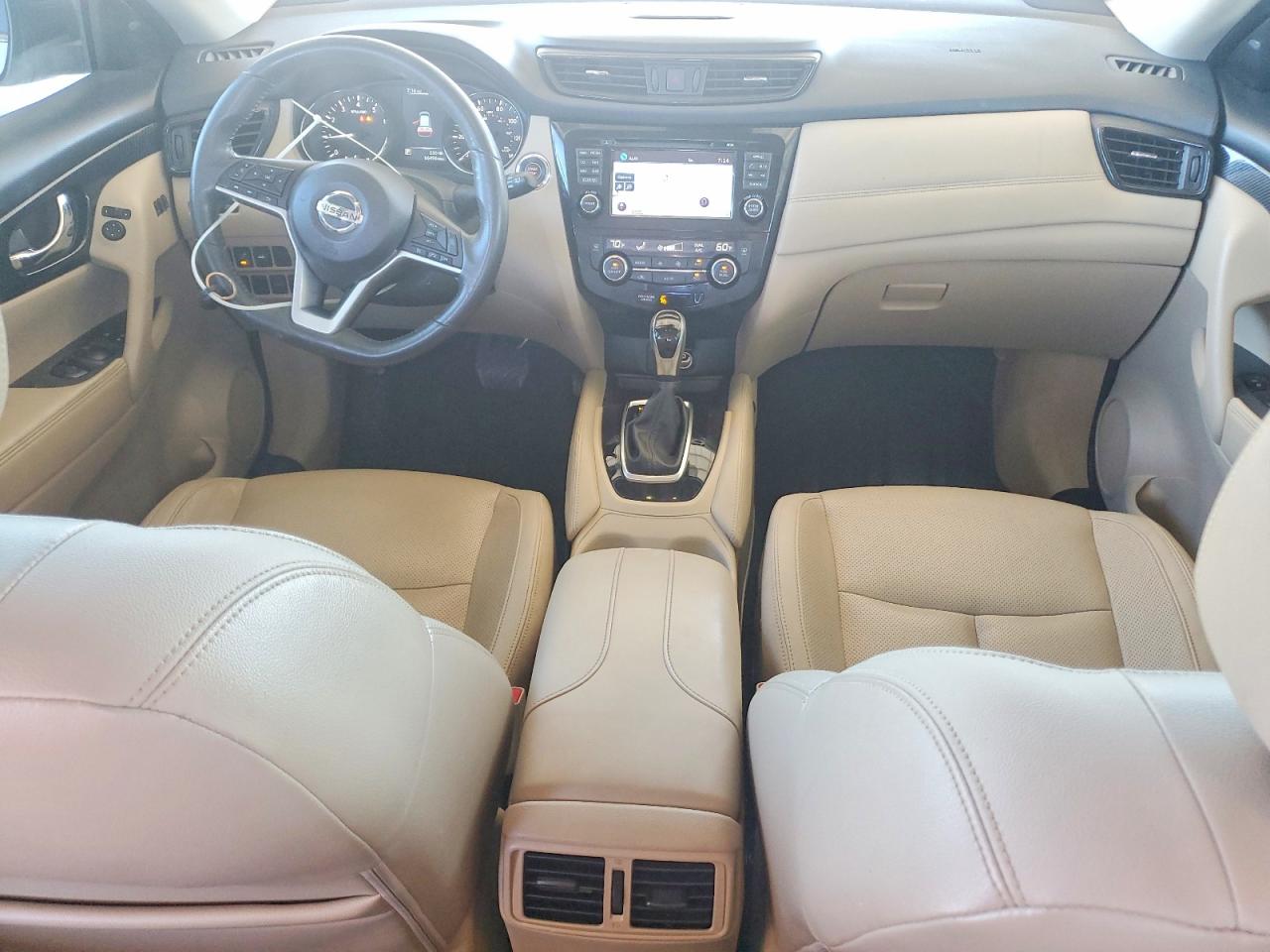 2017 NISSAN ROGUE SL photo 8