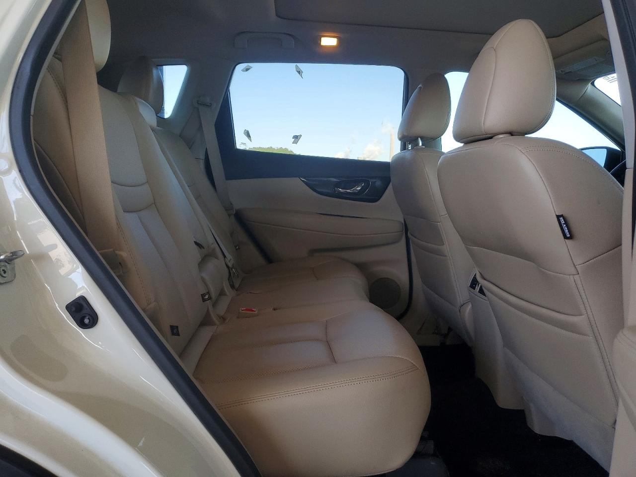 2017 NISSAN ROGUE SL photo 10