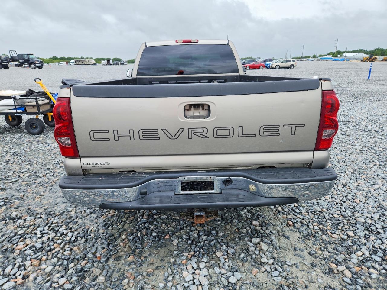 2003 CHEVROLET SILVERADO C1500 photo 6