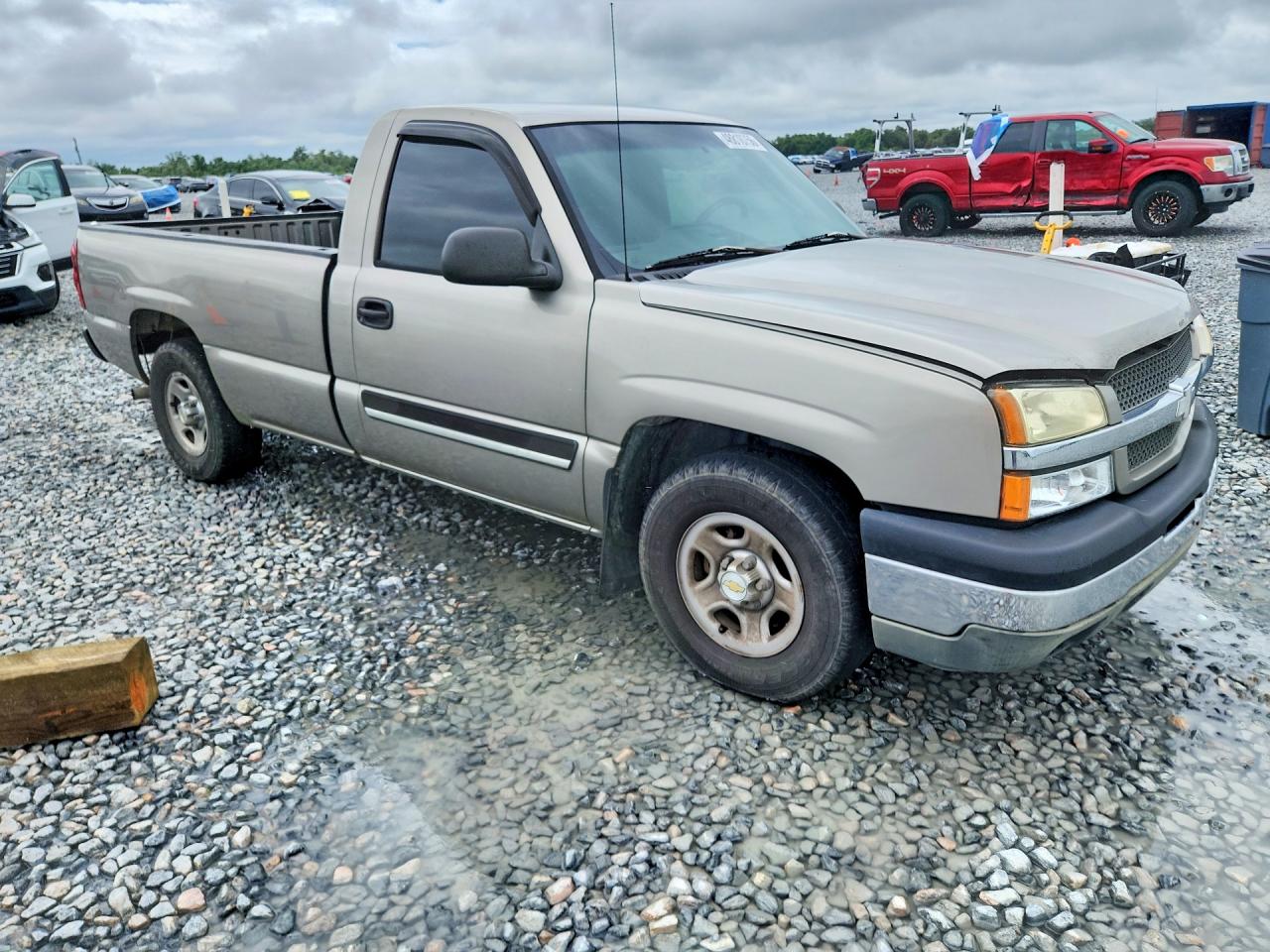 2003 CHEVROLET SILVERADO C1500 photo 4