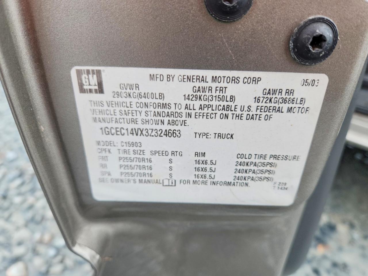 2003 CHEVROLET SILVERADO C1500 photo 12