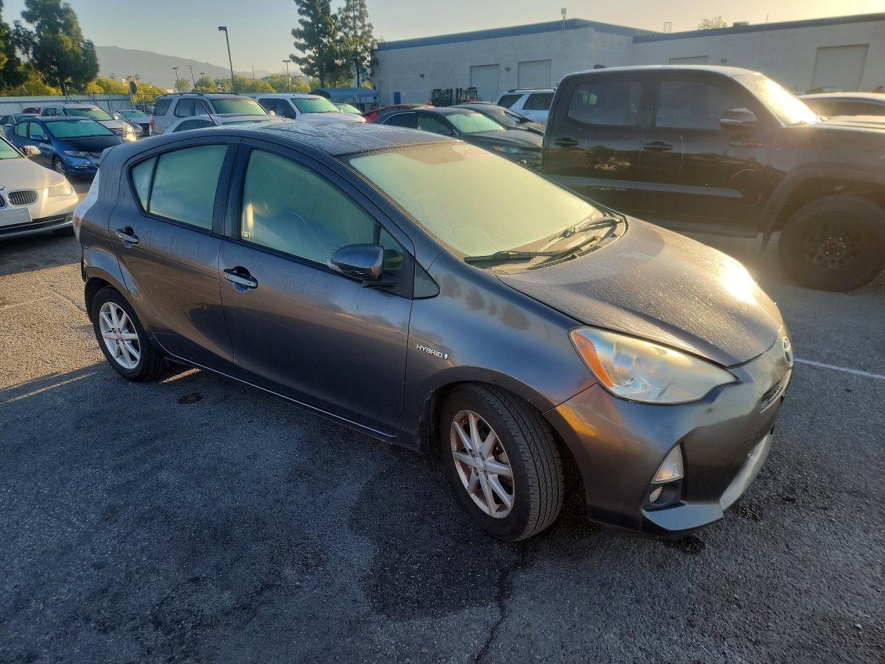 2012 TOYOTA PRIUS C FOUR photo 7