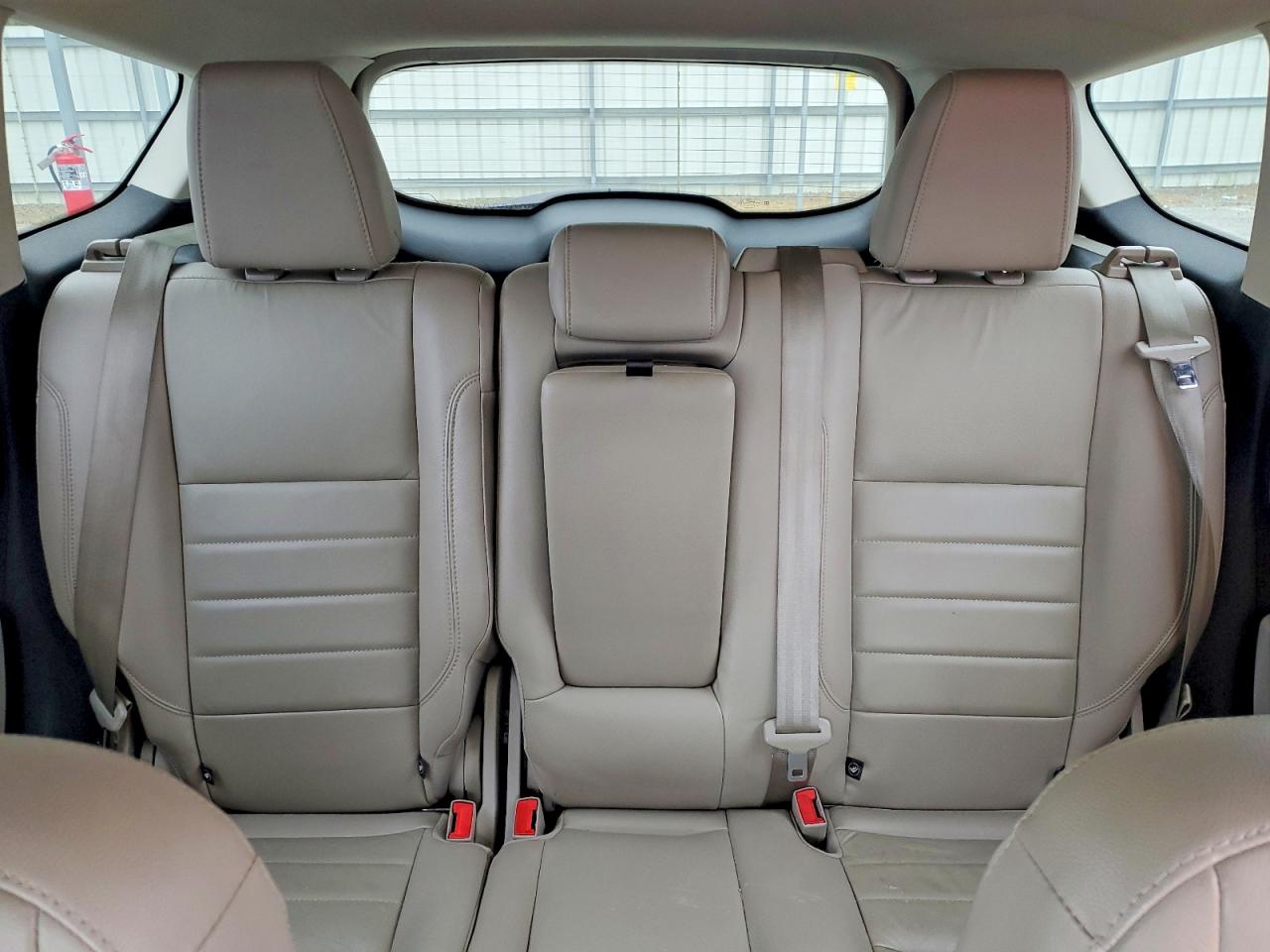 2016 FORD ESCAPE TITANIUM photo 19