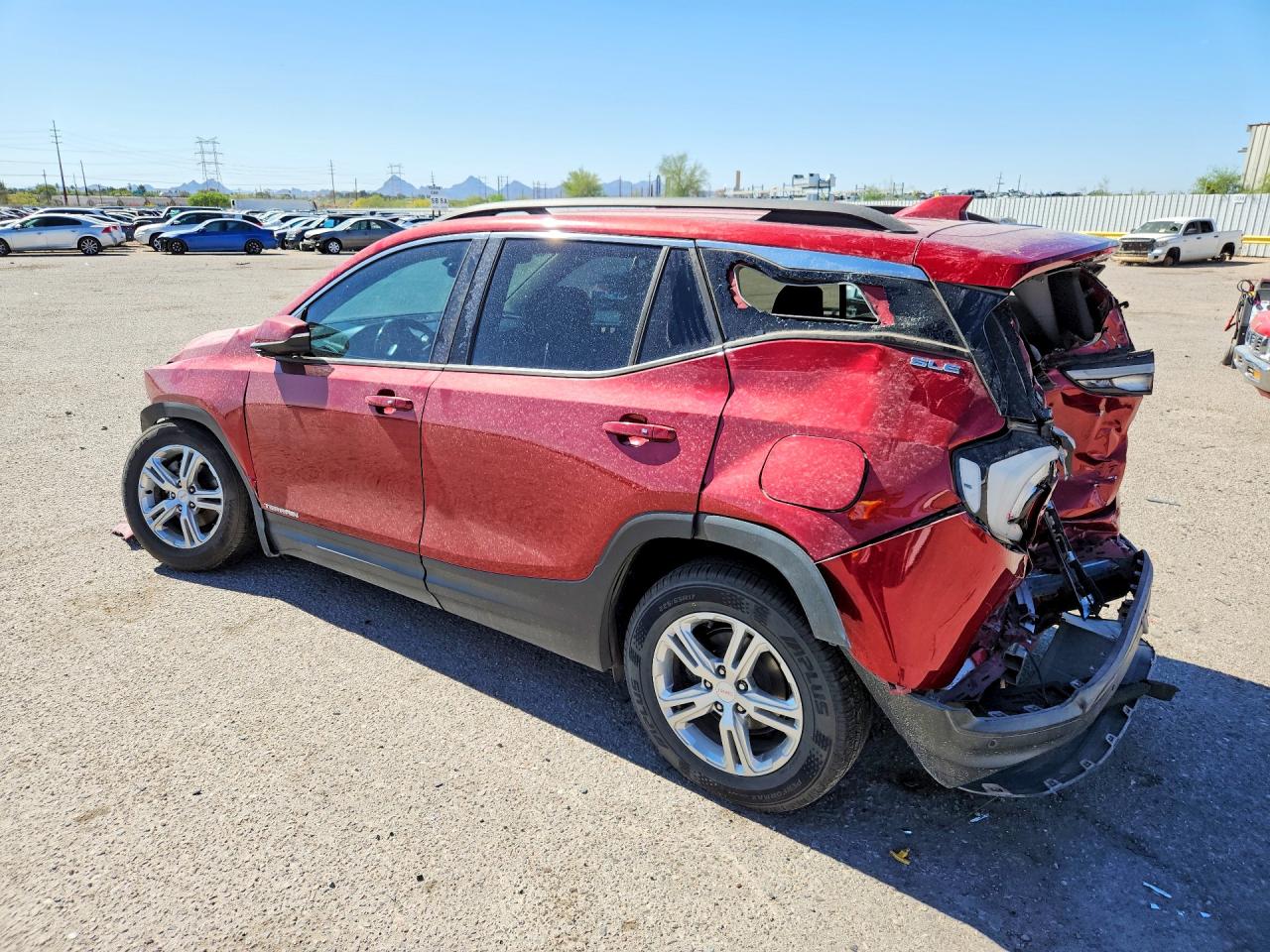 2019 GMC TERRAIN SLE photo 3