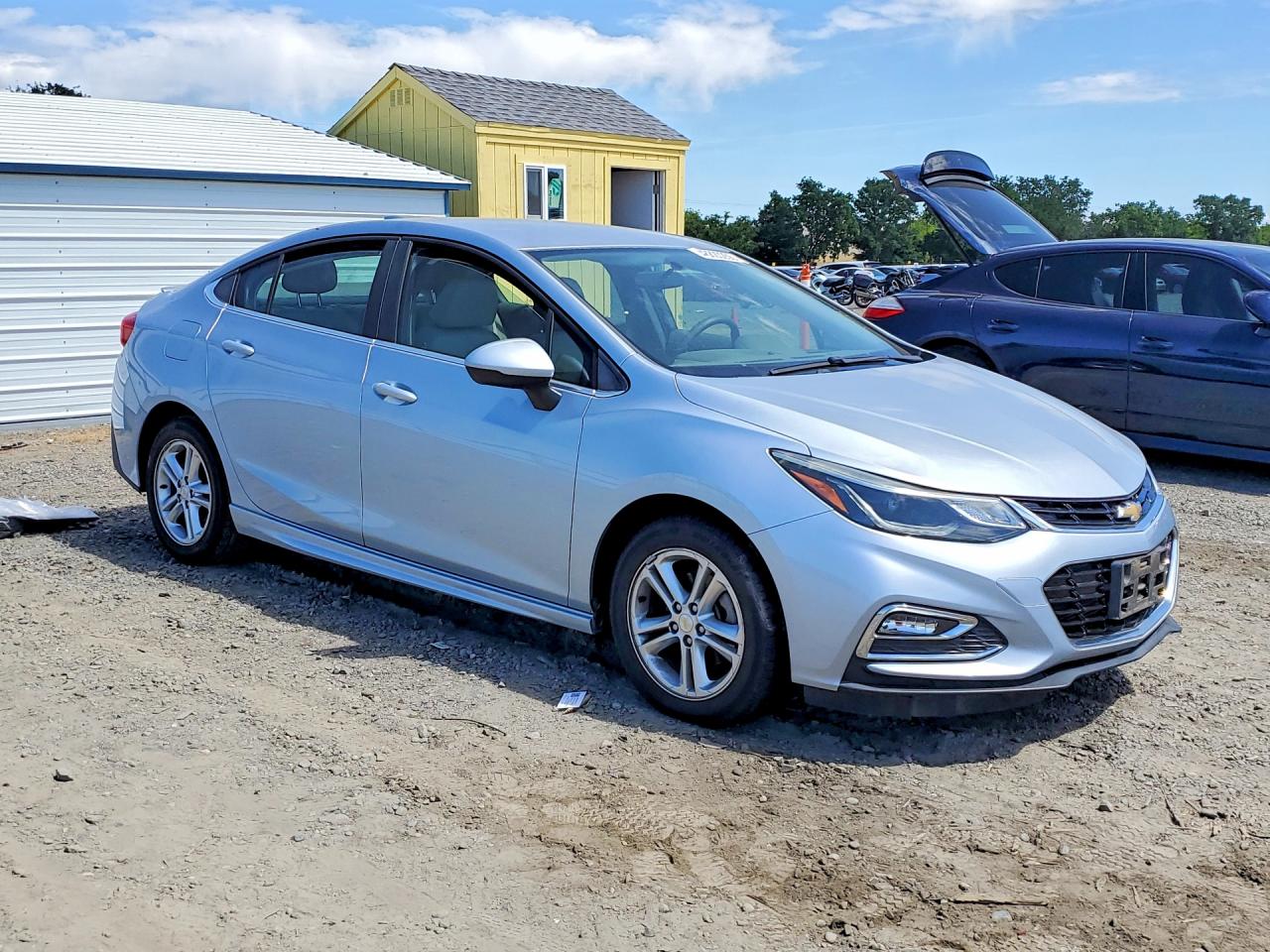2017 CHEVROLET CRUZE LT photo 7