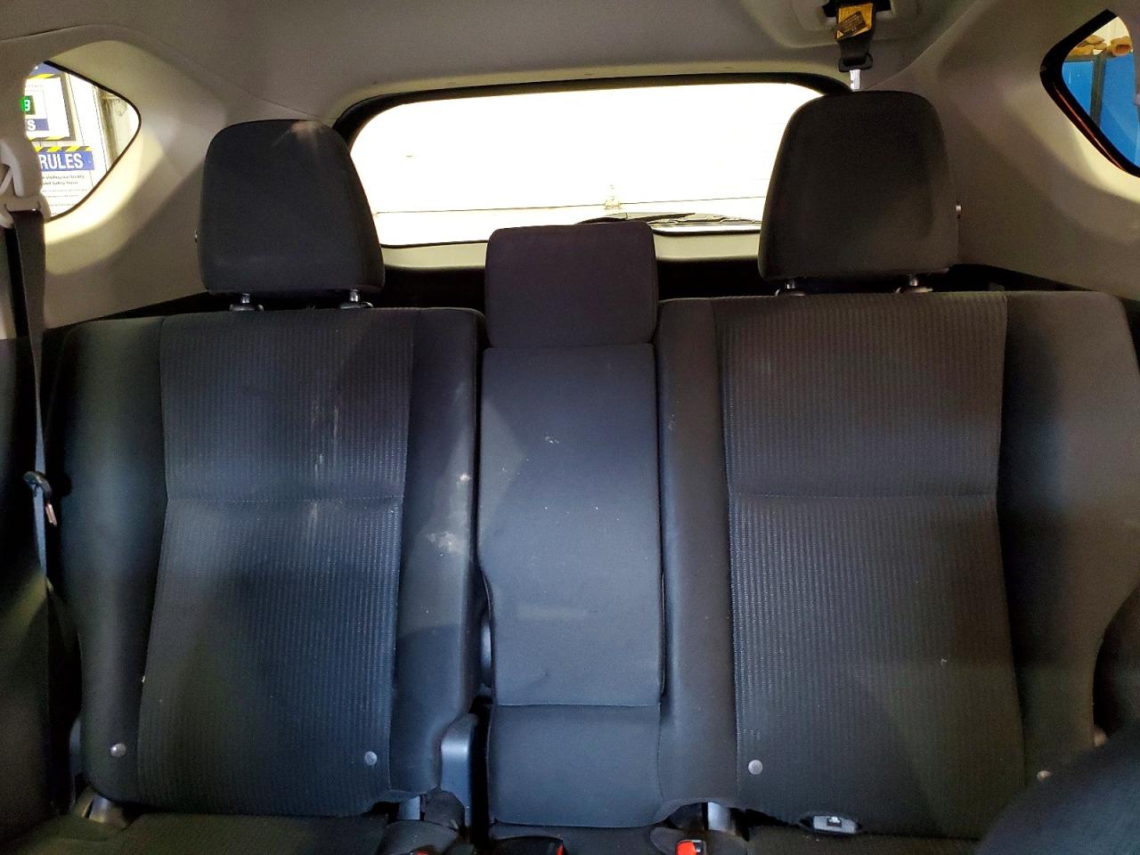 2016 TOYOTA RAV4 LE photo 10
