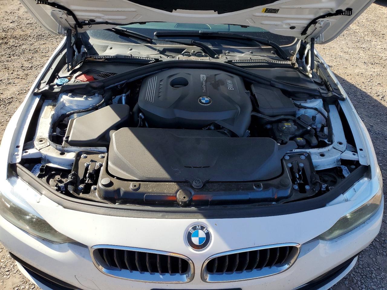 2017 BMW 330 I photo 11
