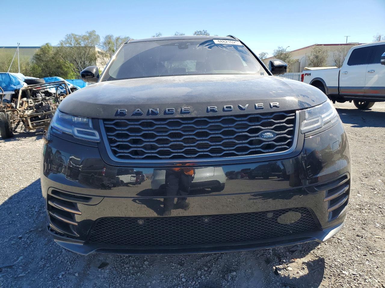 2019 LAND ROVER RANGE ROVER VELAR R-DYNAMIC SE photo 9