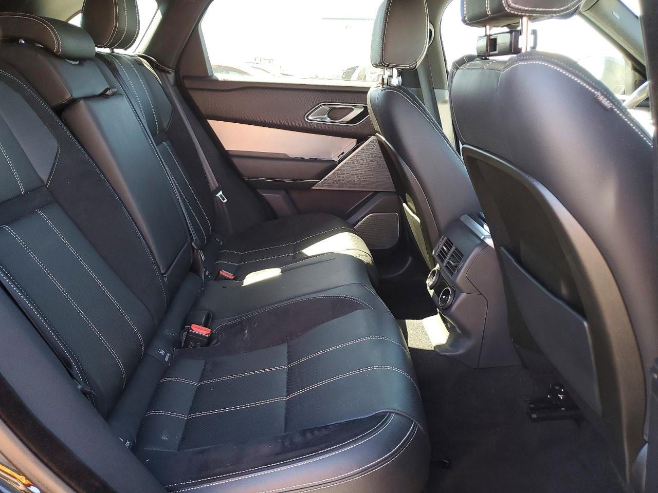 2019 LAND ROVER RANGE ROVER VELAR R-DYNAMIC SE photo 21