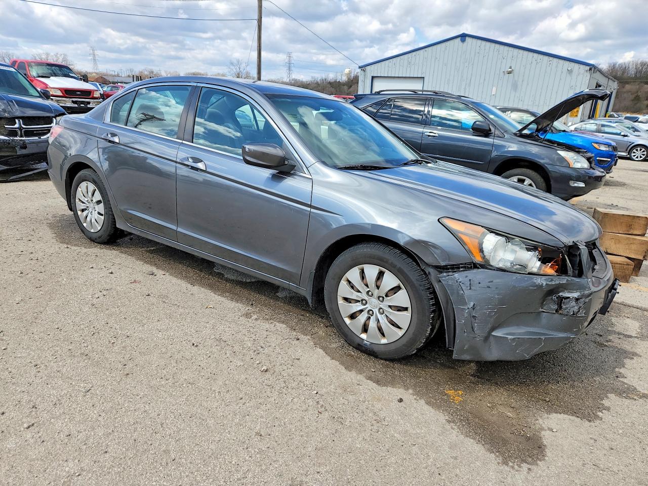 2010 HONDA ACCORD LX photo 7