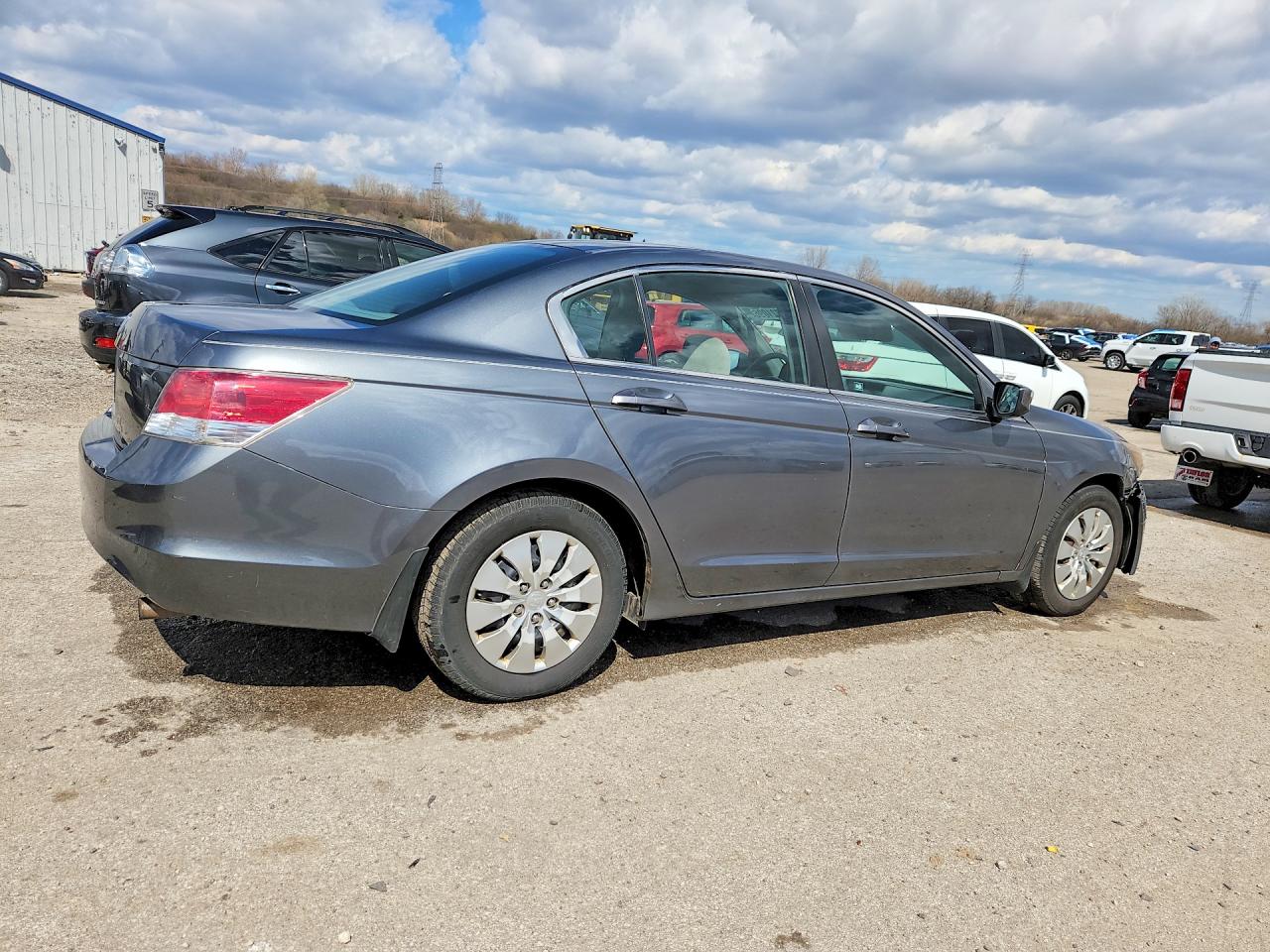 2010 HONDA ACCORD LX photo 5
