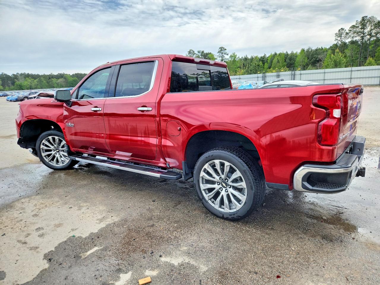 2023 CHEVROLET SILVERADO K1500 LTZ photo 2