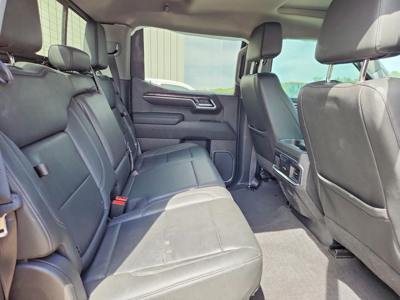 2023 CHEVROLET SILVERADO K1500 LTZ photo 10