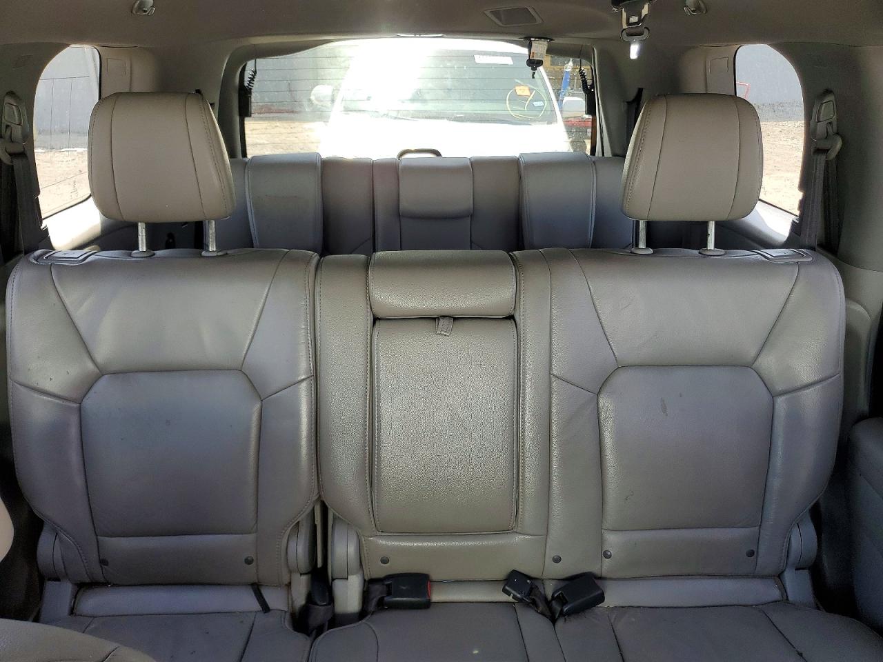 2015 HONDA PILOT EXL photo 28