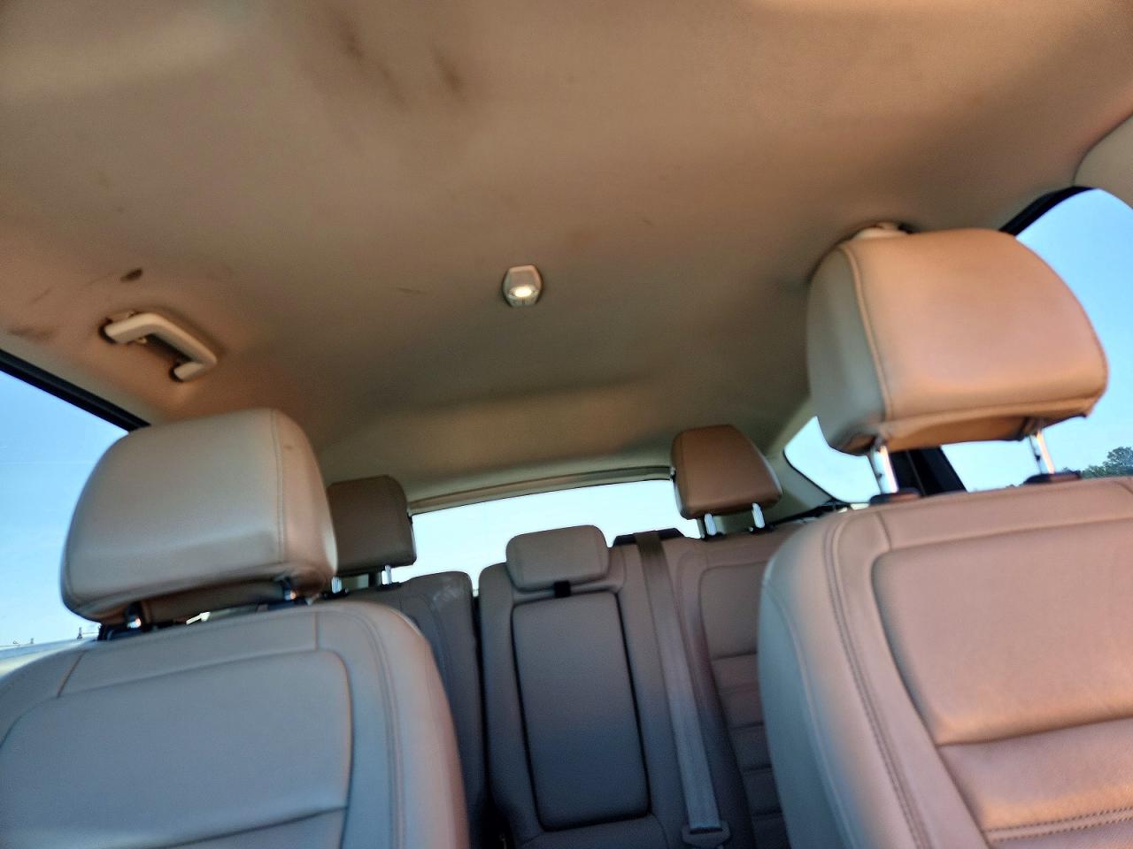 2017 FORD ESCAPE photo 28