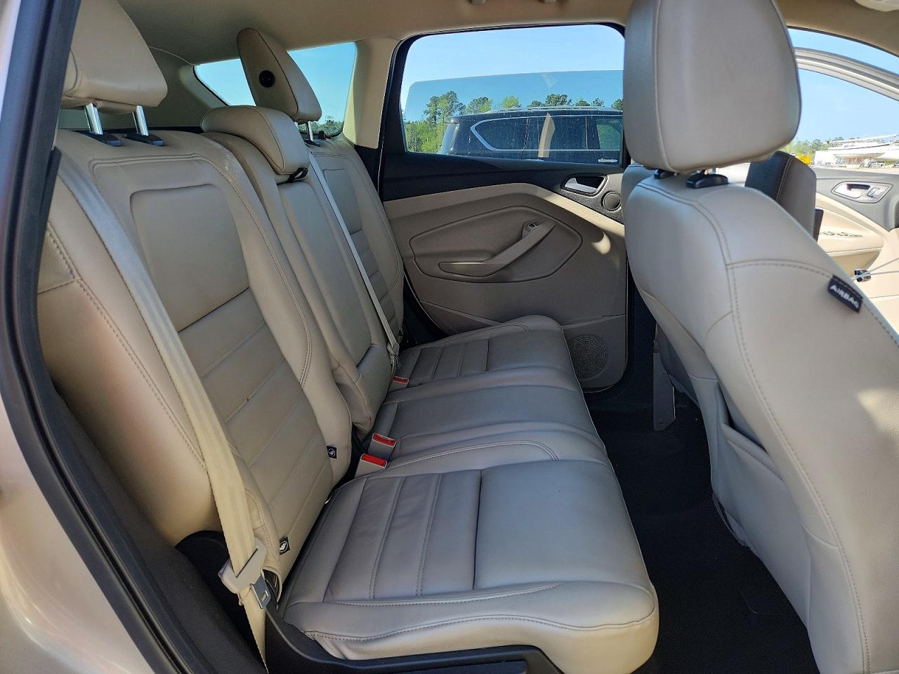2017 FORD ESCAPE photo 31