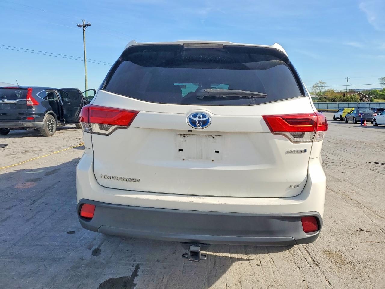 2018 TOYOTA HIGHLANDER HYBRID LE photo 11