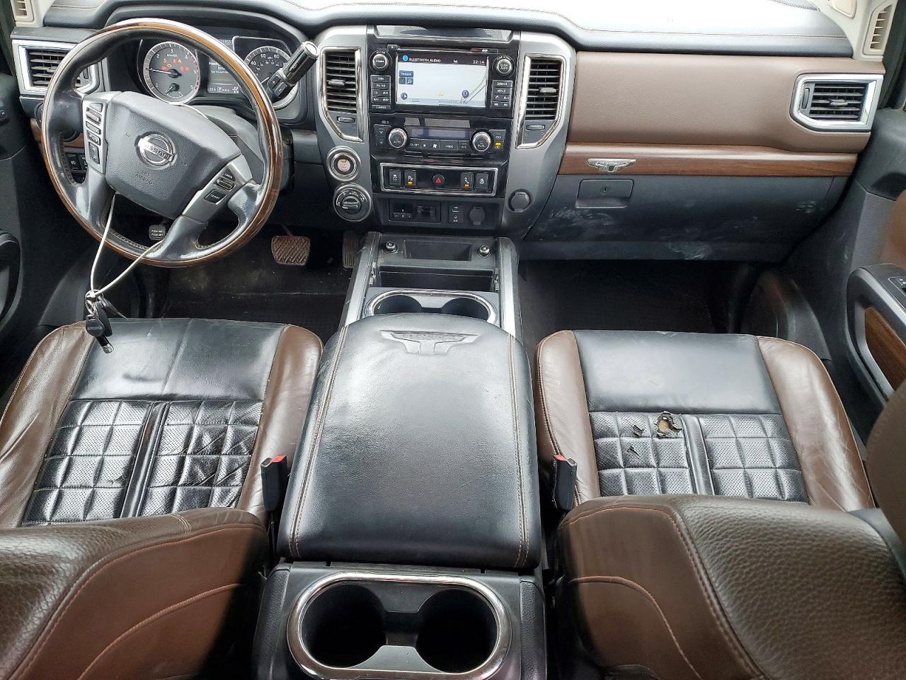 2017 NISSAN TITAN XD PLATINUM RESERVE photo 22