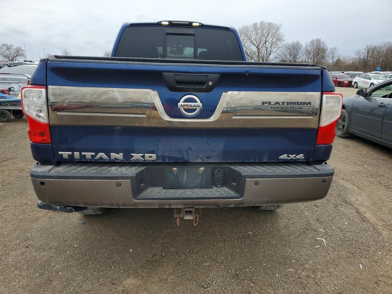 2017 NISSAN TITAN XD PLATINUM RESERVE photo 16