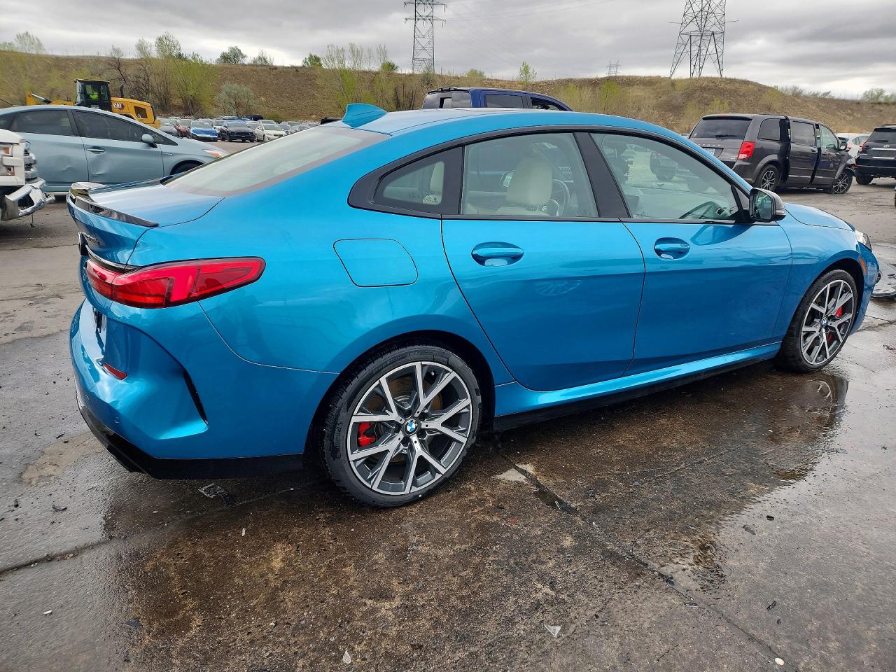 2024 BMW M235XI photo 7