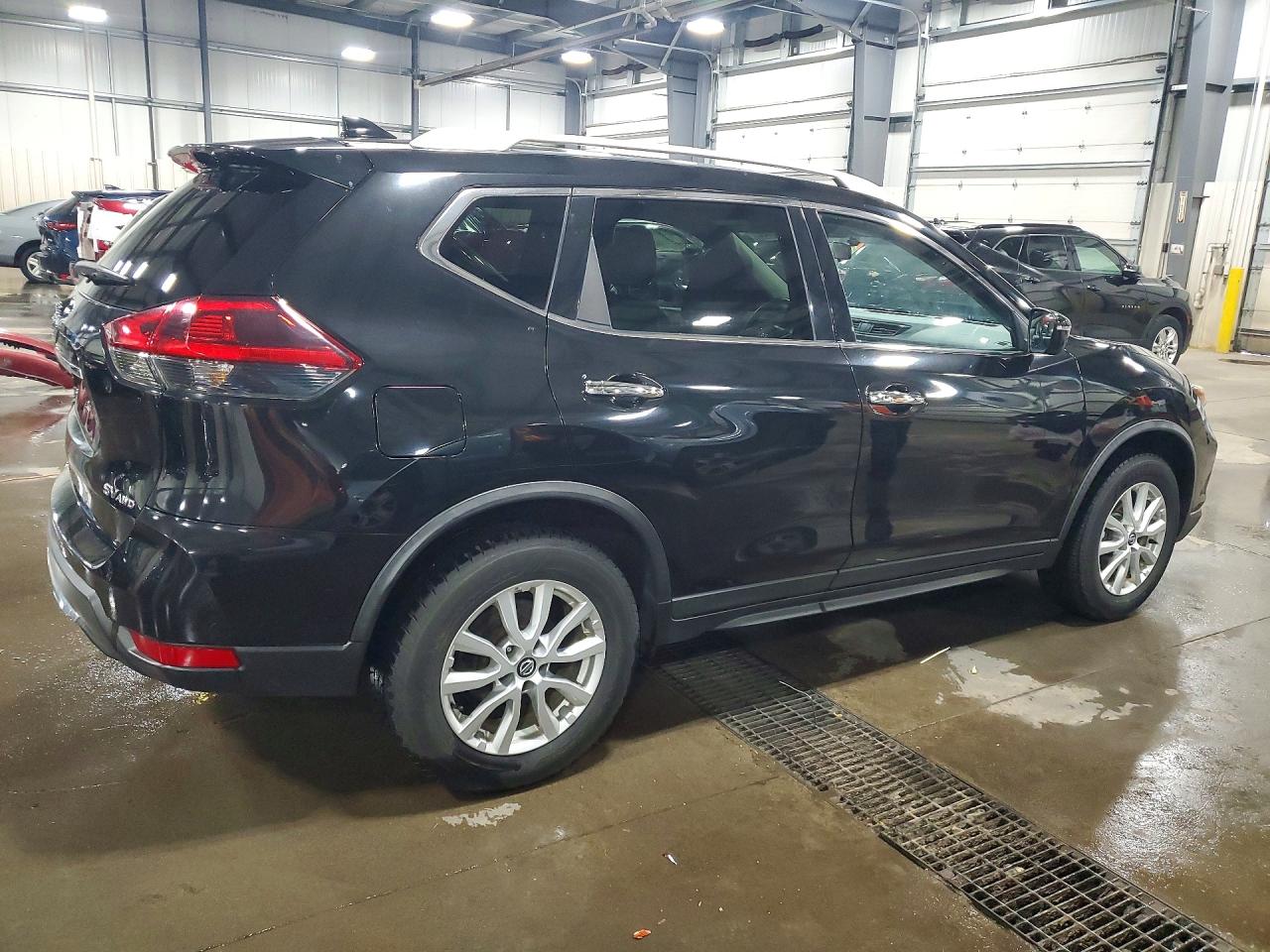 2018 NISSAN ROGUE SV photo 7