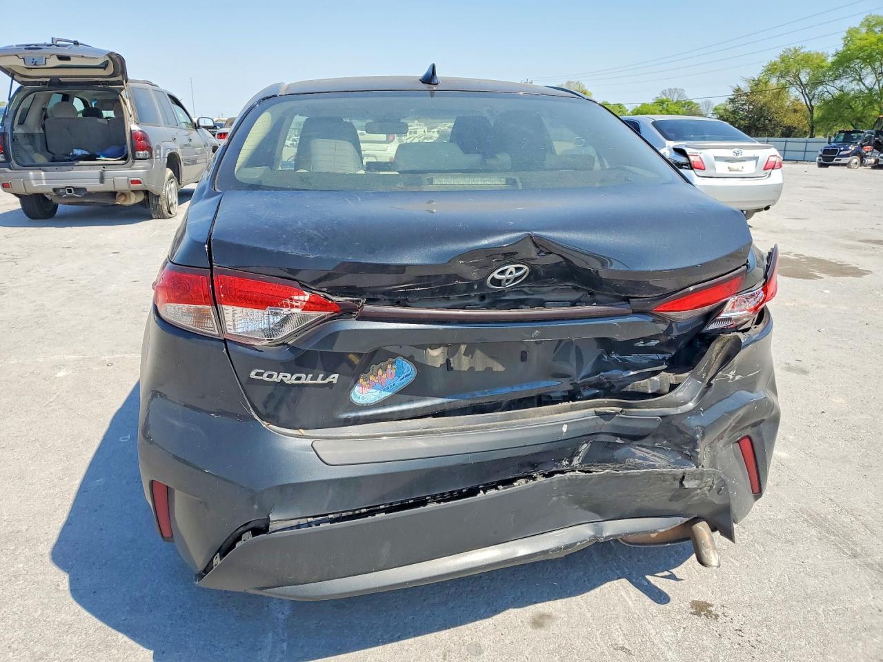 2021 TOYOTA COROLLA LE photo 11