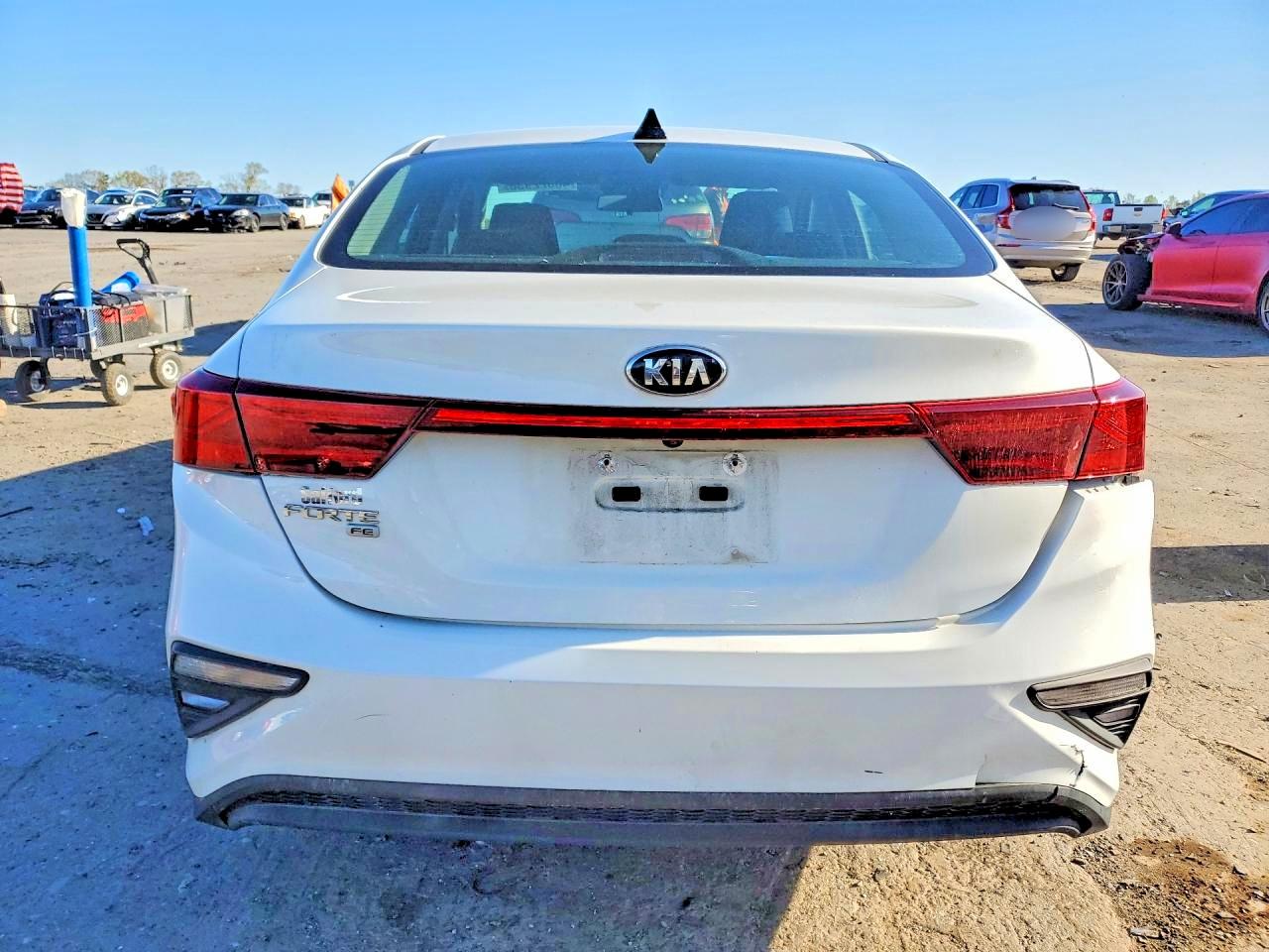 2020 KIA FORTE FE photo 11