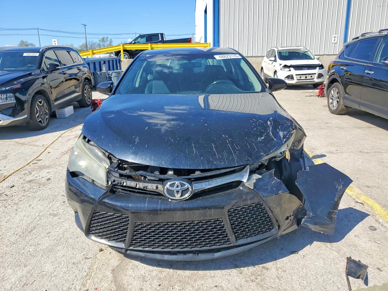 2015 TOYOTA CAMRY SE photo 5