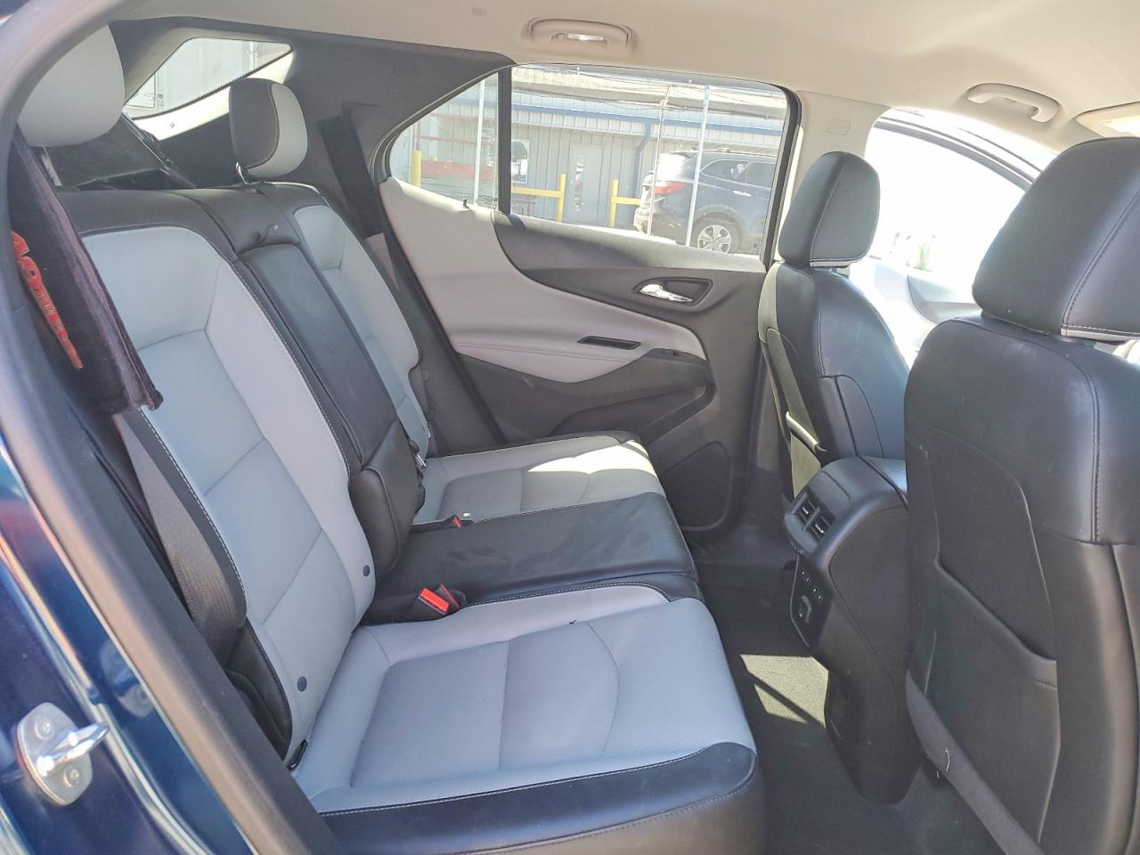 2020 CHEVROLET EQUINOX PREMIER photo 21