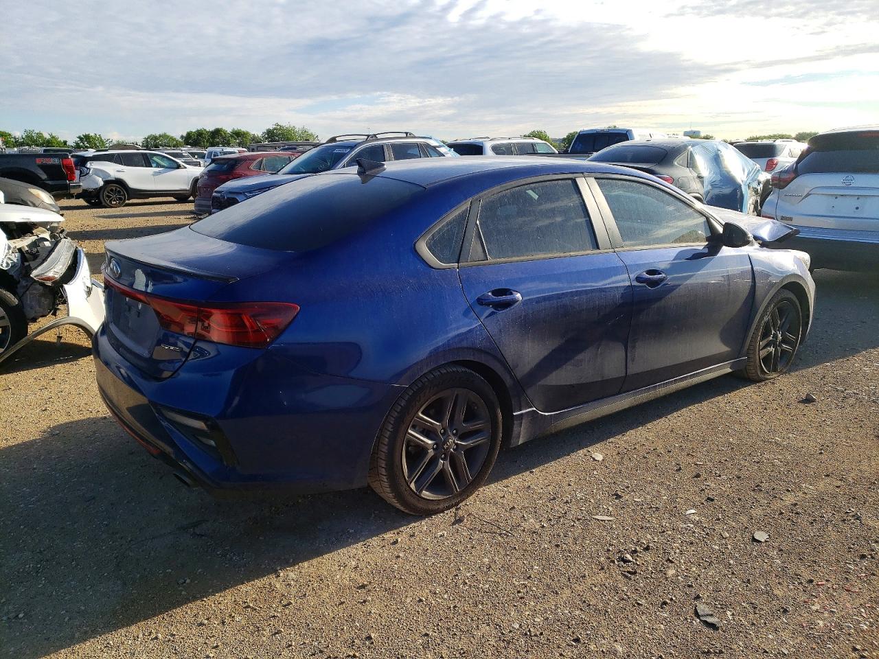 2021 KIA FORTE GT-LINE photo 5